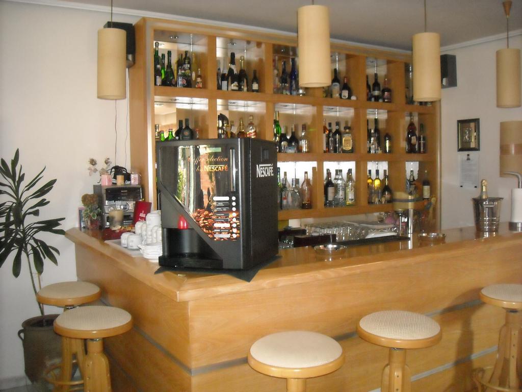 Iris Hotel Nea Kallikrateia Extérieur photo